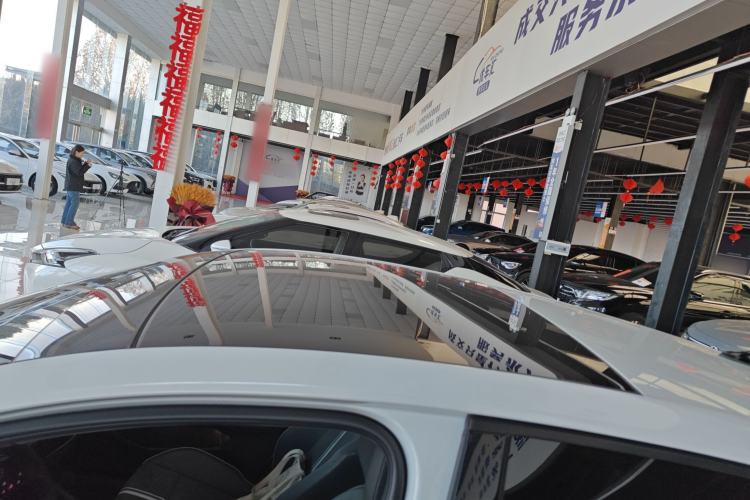 Used Volkswagen Golf 2023 Facelift 280TSI DSG R-Line Lite
