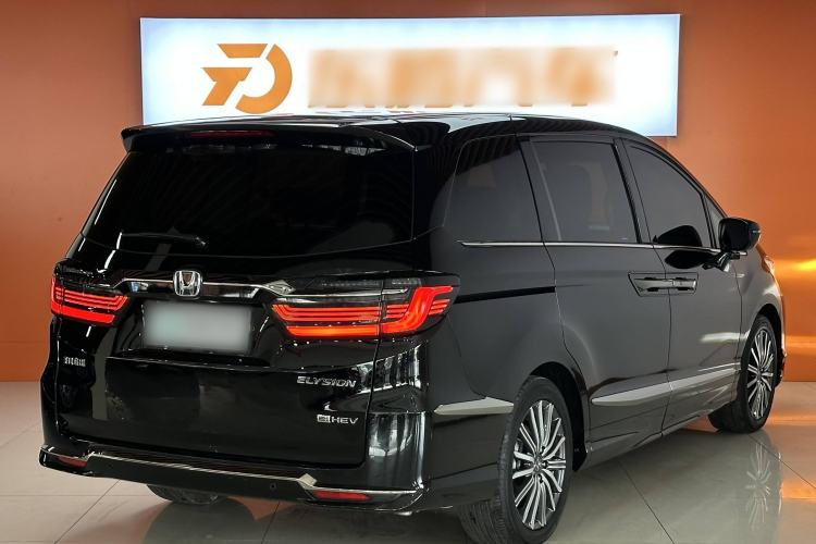 Used Honda Elysion 2022 2.0L eHEV Comfort Version
