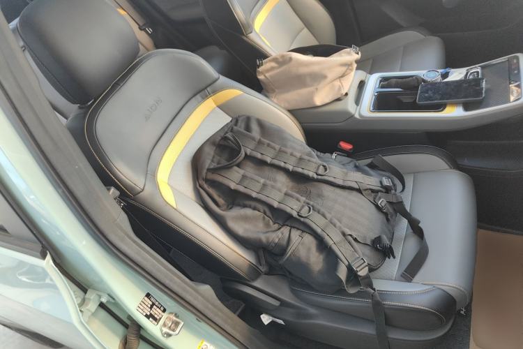 Used AION Y 2022 70 Tech Edition Lithium Iron Phosphate
