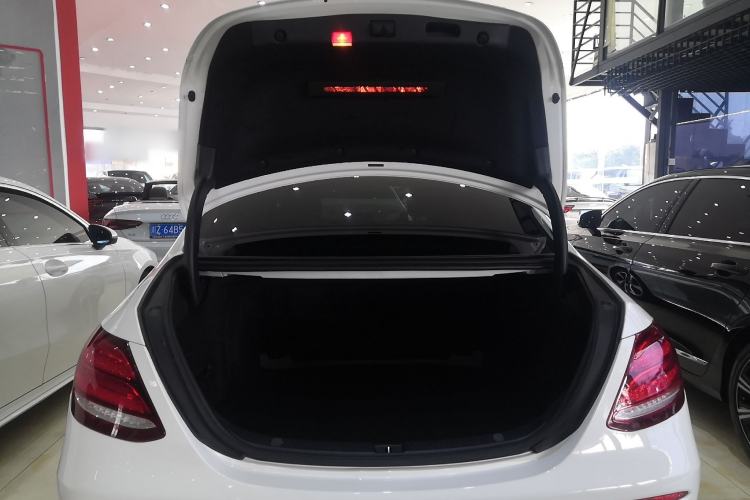 Used Mercedes-Benz E-Class 2019 Restyled E 300 L Sporty and Stylish Edition