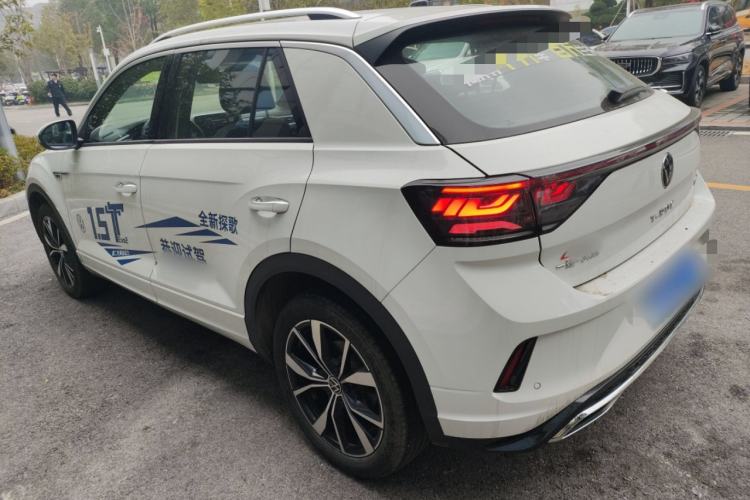 Used Volkswagen T-ROC 2025 300TSI DSG Two-Wheel Drive Chen Guang Edition
