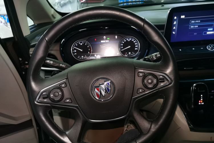 Used Buick GL8 2022 Land Business Class 652T Luxury Model
