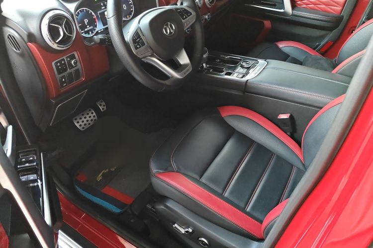 Used Beijing Auto BJ40 2019 PLUS 2.3T Automatic Four-Wheel Drive Premium Edition China VI
