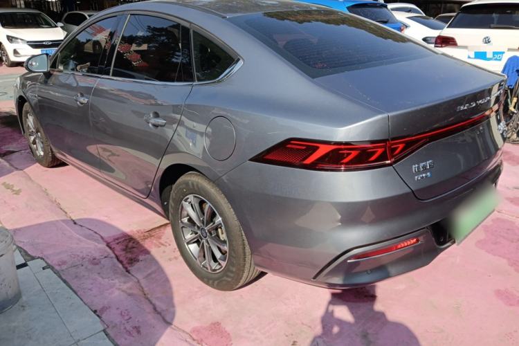 Used BYD Qin PLUS 2024 HONOR Edition DM-i 55KM Leading Model
