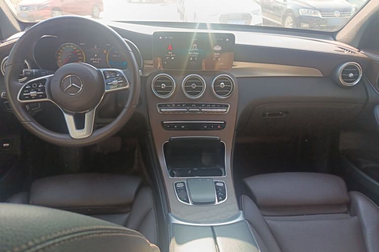 Used Mercedes-Benz GLC 2020 Facelift GLC 260 L 4MATIC Luxury Edition