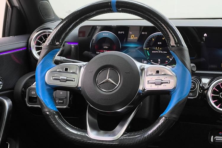 Used Mercedes-Benz A-Class 2021 A 200 L Sport Sedan Fashion Model
