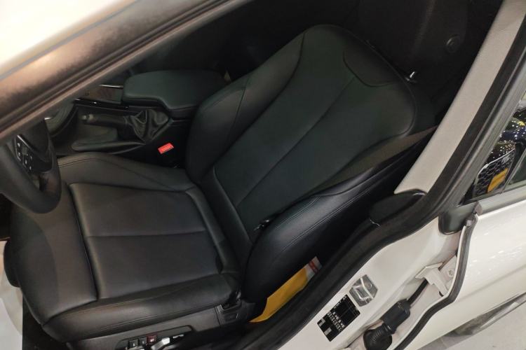 Used BMW 3 Series GT 2019 320i Sport Edition
