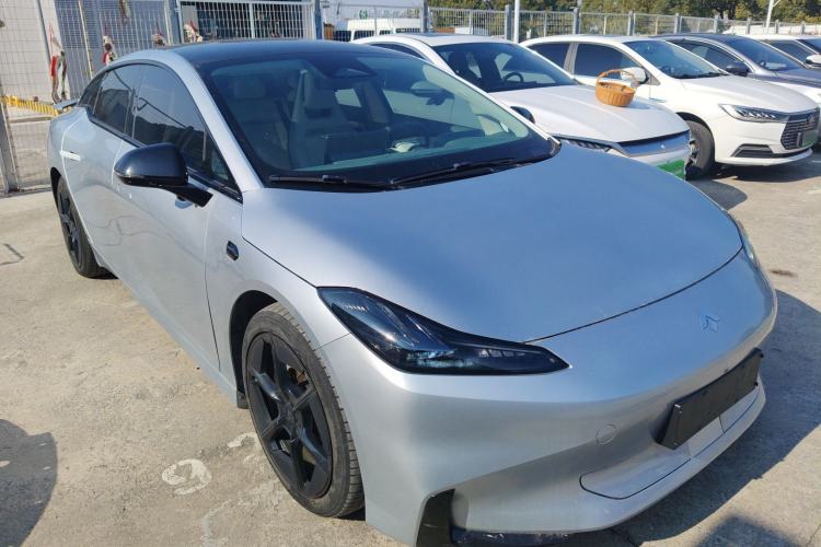 Used  GT 2023 560 Rear-Drive Seven-Wing Edition