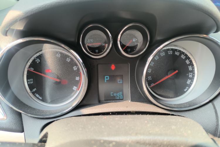 Used Buick Encore 2015 1.4T Automatic Two-Wheel Drive Urban Leading Model
