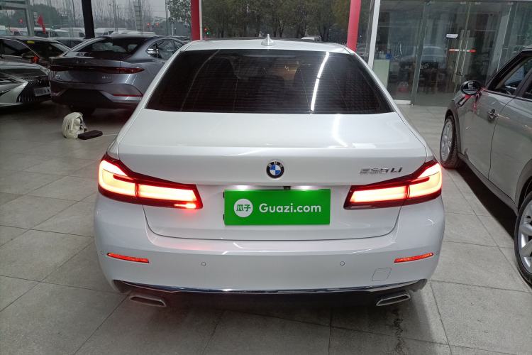 Used BMW 5 Series 2022 Second Facelift 530Li Luxury Edition Premium Package
