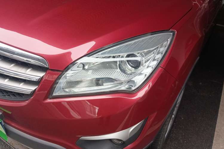 Used Changan CS35 2014 1.6L Automatic Luxury Model China IV Standard
