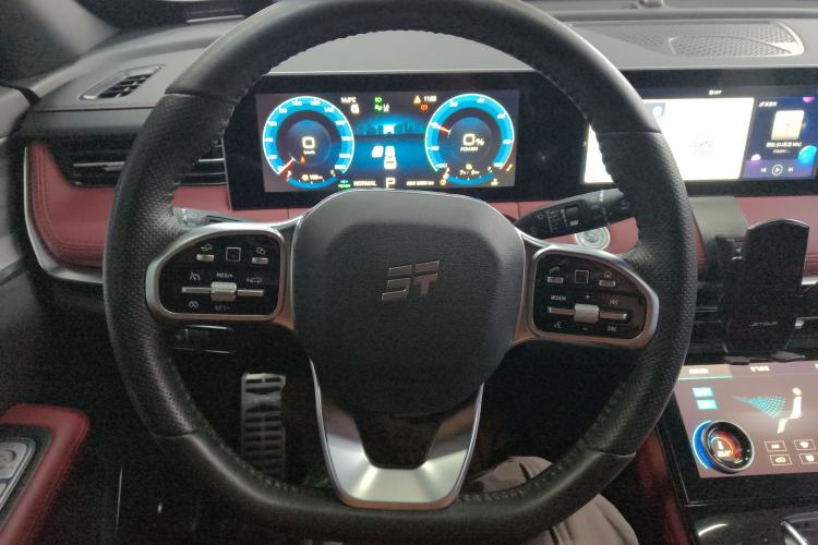 Used JETOUR X70 C-DM 2024 Far Voyage PRO 5-Seater
