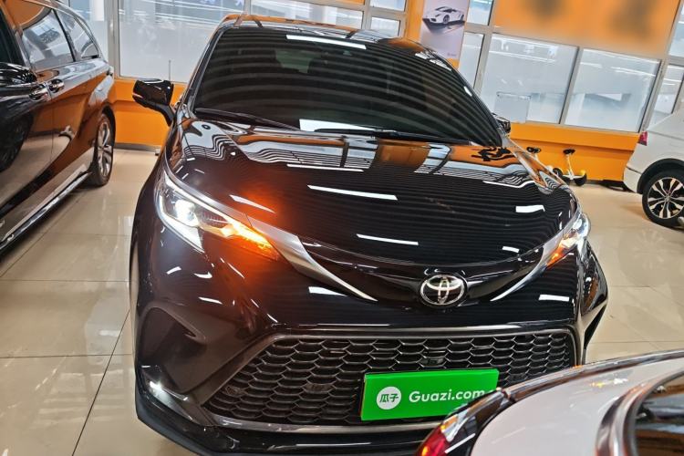 Used Toyota Granvia 2024 2.5L Hybrid Prestige PLUS Four-Wheel Drive Version