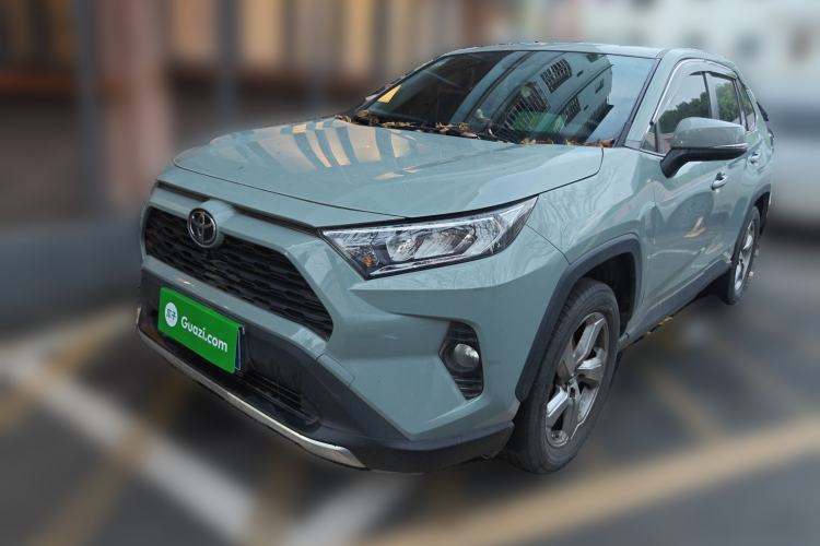 Used Toyota RAV4 2021 2.0L CVT Two-Wheel Drive Fashion PLUS Edition