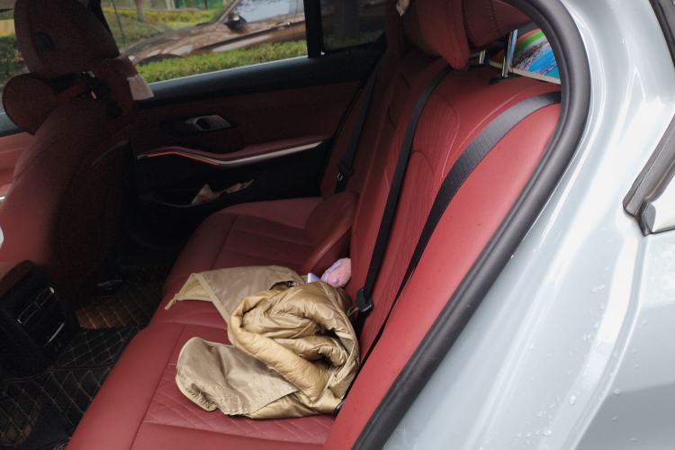 Used BMW i3 2025 eDrive 35 L