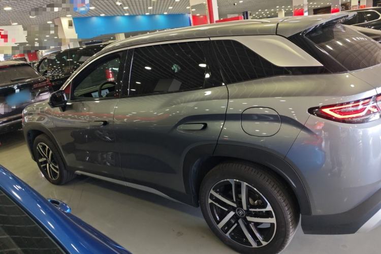 Used BYD Song L DM-i 2024 112 km Leading Edition