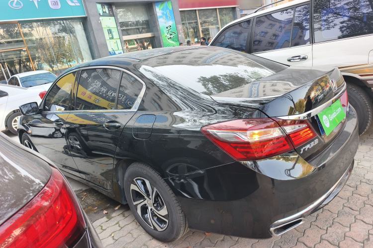 Used Honda Accord 2016 2.0L Comfort Edition
