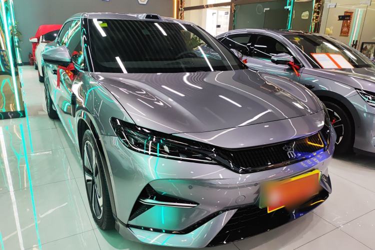 Used BYD Song L EV 2025 Intelligent Driving Version 662 km LiDAR Excellence Edition
