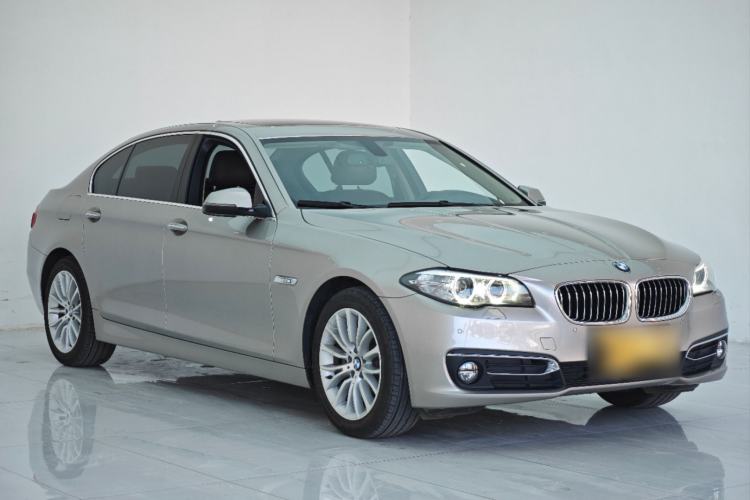 Used BMW 5 Series 2014 525Li Luxury Design Package
