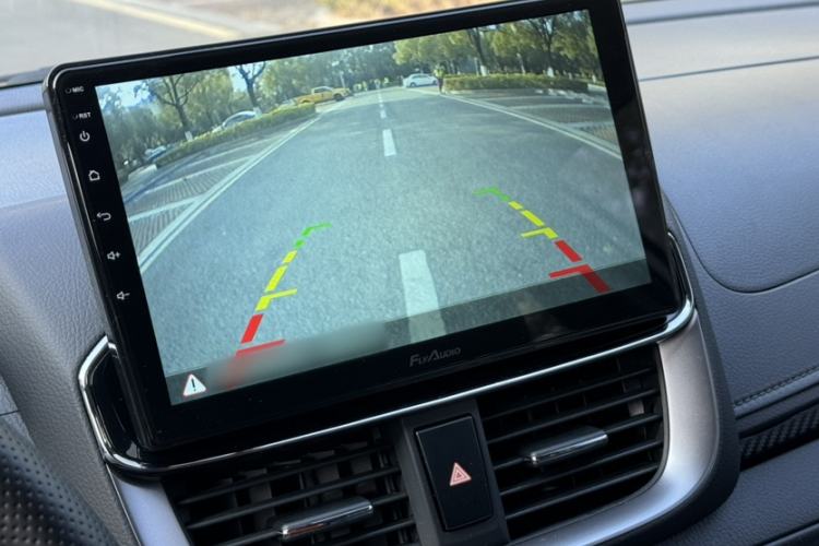 Used Toyota YARiS L 2022 X-Trail 1.5L CVT Luxury PLUS Edition
