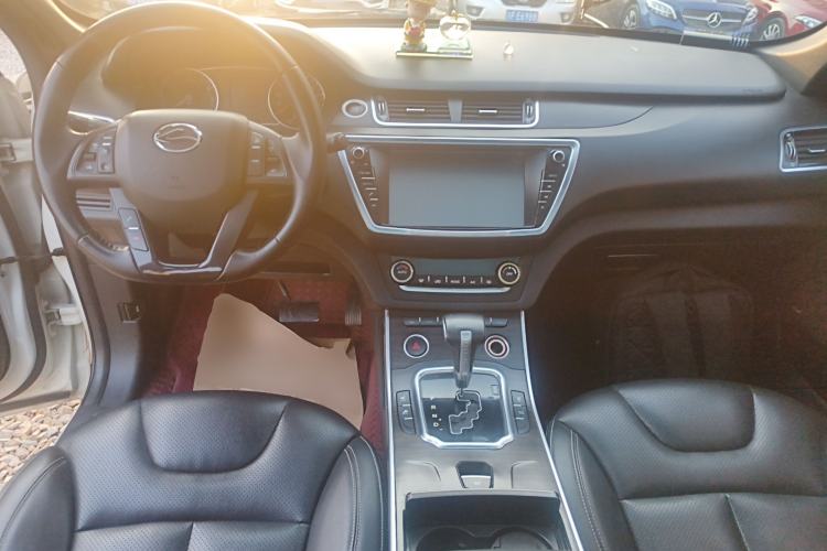 Used Land X7 2015 2.0T Panoramic Prestige Edition
