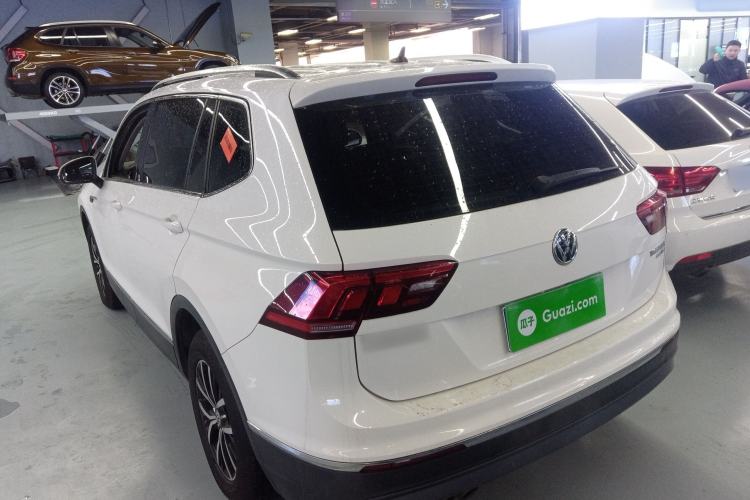 Used Volkswagen Tiguan L 2018 Revised Version 330TSI Automatic Two-Wheel Drive Comfort Edition
