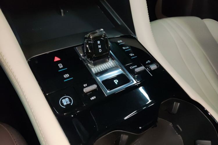 Used BYD Song PLUS New Energy 2025 DM-i 112KM Prestige Model
