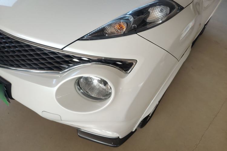 Used Infiniti ESQ 2014 1.6L Spontaneous Edition
