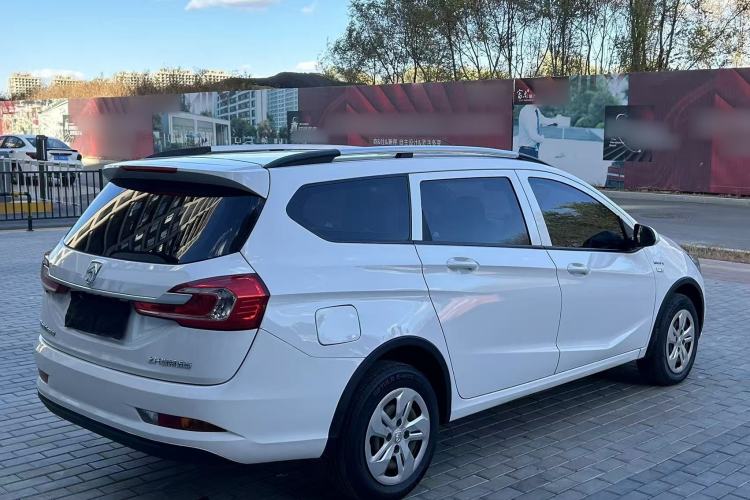 Used Baojun 310W 2017 1.5L Manual Comfort Version China VI Emission Standard