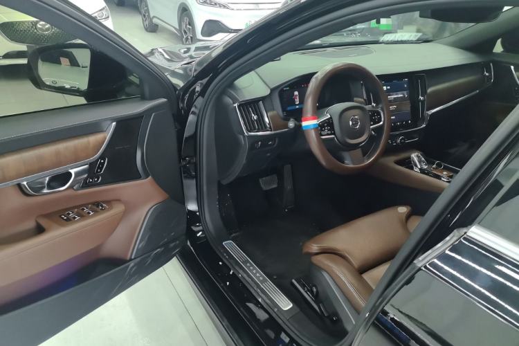 Used Volvo S90 2022 B5 Zhiyuan Luxury Edition