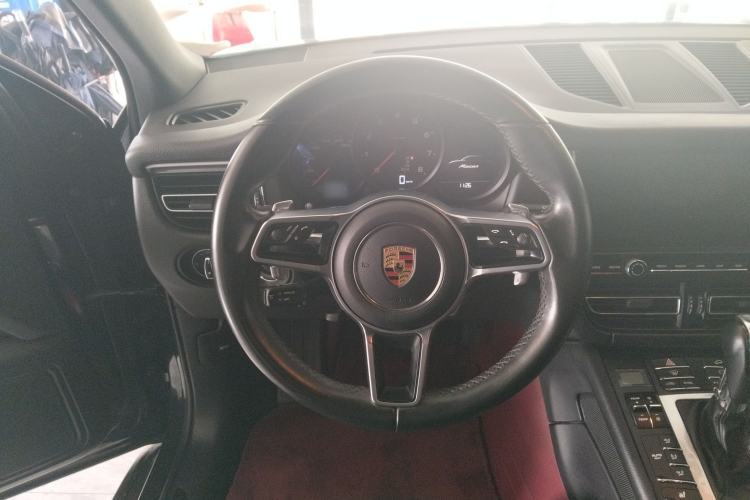 Used Porsche Macan 2018 Macan 2.0T