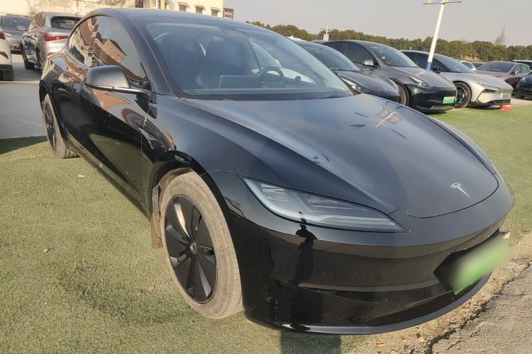 Used Tesla Model 3 2023 Rear-Wheel-Drive Version
