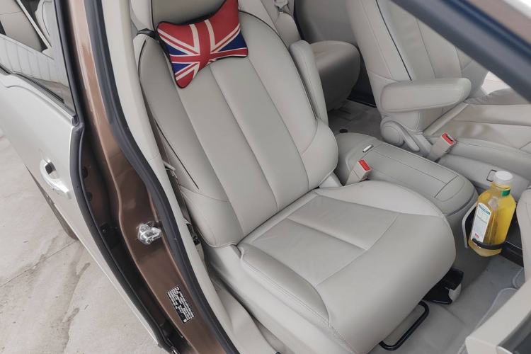 Used Buick GL8 2020 Land Business Class 652T Luxury Model
