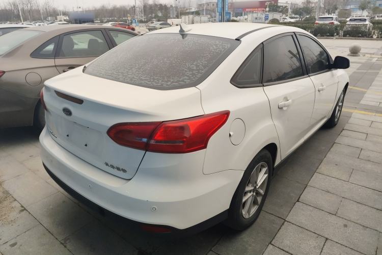 Used Ford Focus 2017 Sedan 1.6L Automatic Fashion Edition Smart Drive Version
