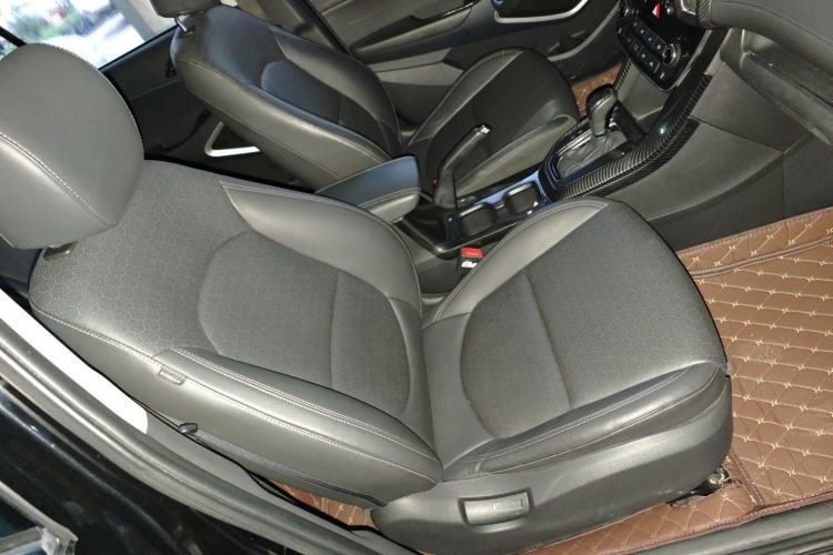 Used Hyundai ix35 2019 2.0L Automatic 2WD Zhiyong·Changxiang Edition China V Standard
