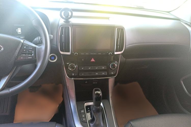 Used Hyundai ix35 2019 2.0L Automatic 2WD Zhiyong·Changxiang Edition China VI Standard
