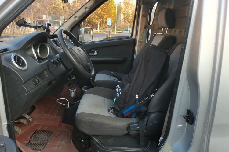 Used Chana Ruixing M60 2020 1.5L Base Version China VI Standard 2-Seater Van with DAM15KR Engine
