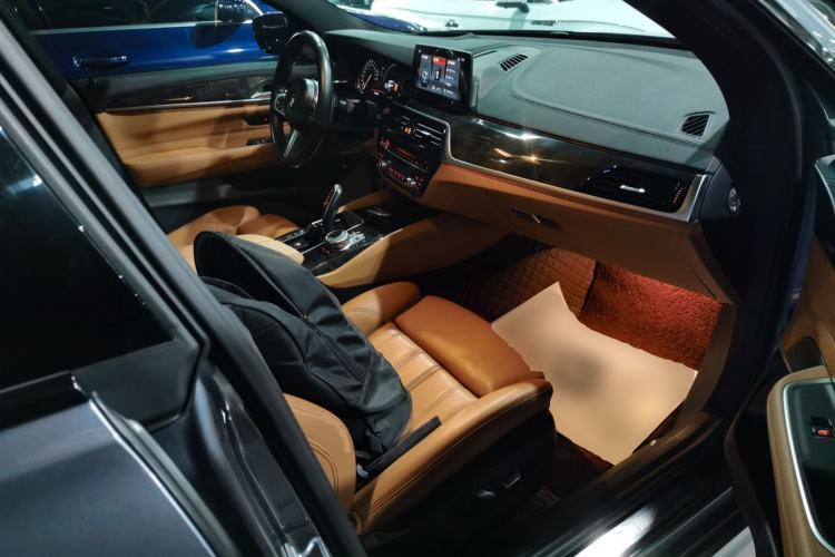 Used BMW 6 Series GT 2018 630i M Sport Package
