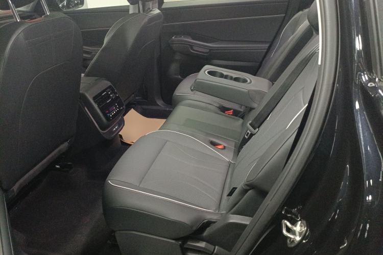 Used Volkswagen Teramont 2025 Tiguan Pro 450TSI 4Motion Crosswind Edition