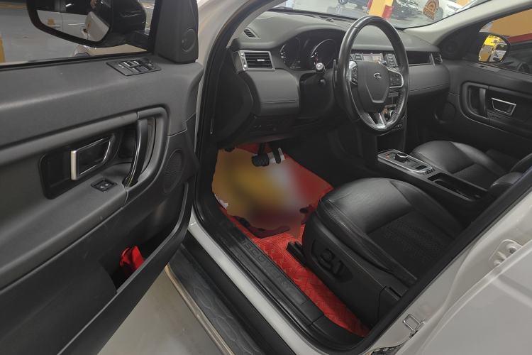 Used Land Rover Discovery Sport 2019 240 PS PURE Edition China VI Standard
