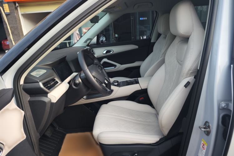 Used BYD Yuan UP 2024 401KM Beyond Edition
