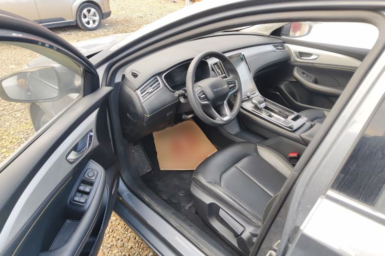 Used Roewe i6 MAX New Energy 2022 EV 500 Grand Touring Edition with Sunroof
