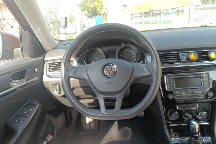 Used Volkswagen C-TREK 2017 1.6L Automatic Comfort Model
