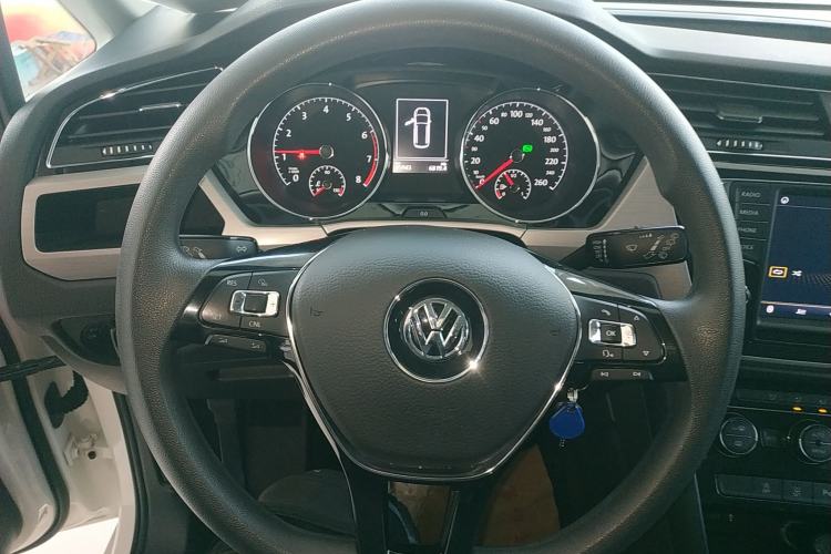 Used Volkswagen Touran 2018 Volkswagen Touran L 280TSI DSG Comfort Edition 7 Seats China V Emission Standard
