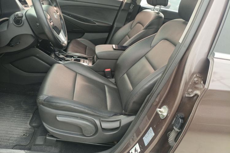 Used Hyundai Tucson 2015 1.6T Dual-Clutch Two-Wheel-Drive Smart Model