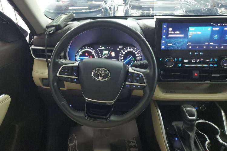 Used Toyota Highlander 2022 Dual-Engine 2.5L Four-Wheel Drive Prestige Version 7 Seats