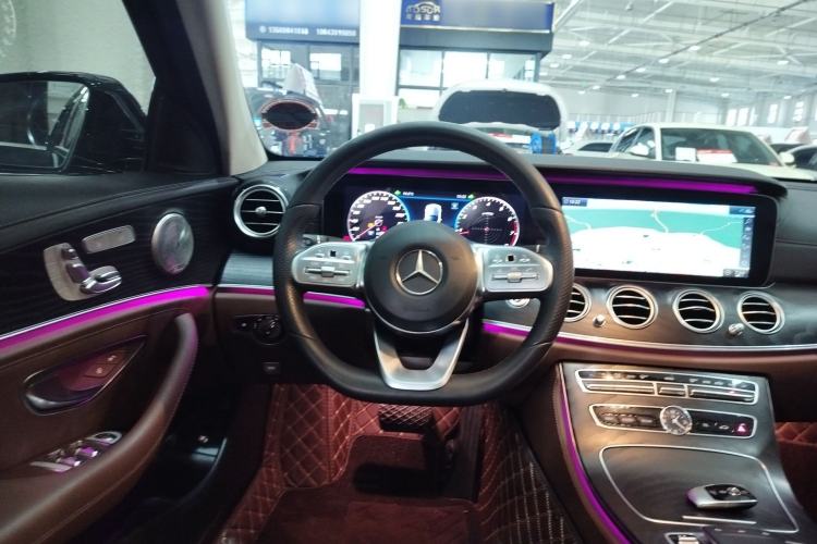 Used Mercedes-Benz E-Class 2019 E 300 L Sporty and Stylish Model