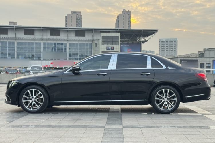 Used Mercedes-Benz E-Class 2016 E 300 L Stylish Model
