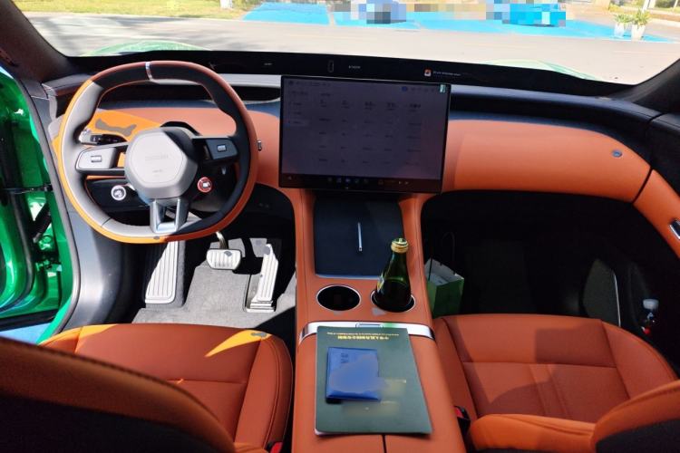 Used  YU7 2025 Ultra-Long Range Rear-Wheel Drive Version
