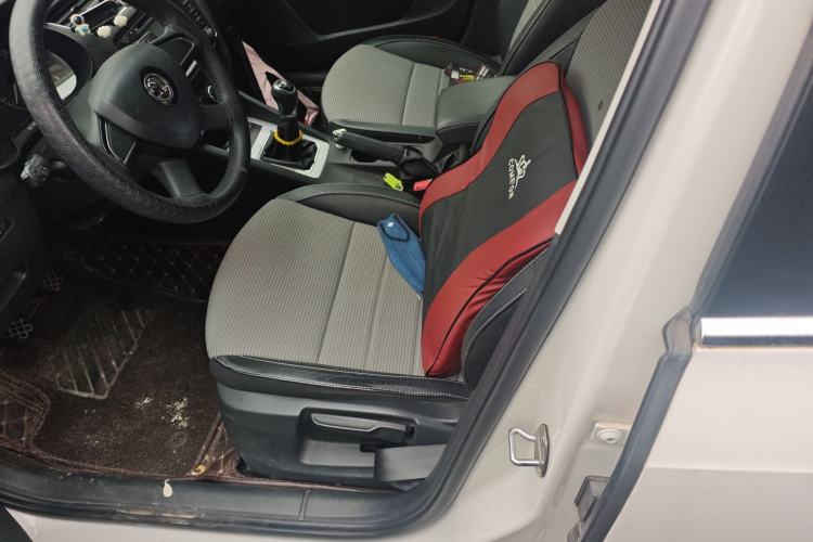 Used Skoda Octavia 2015 1.6L Manual Yijie Edition